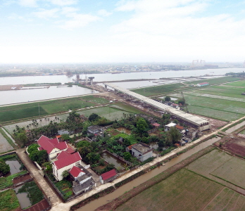 Construction of Thinh Long Bridge